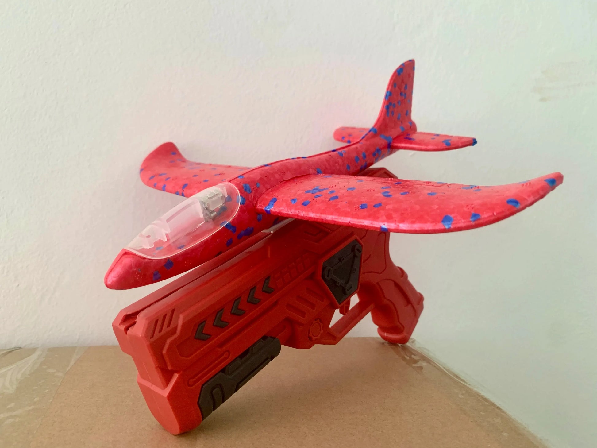 Glowing Foam Aircraft Launcher
